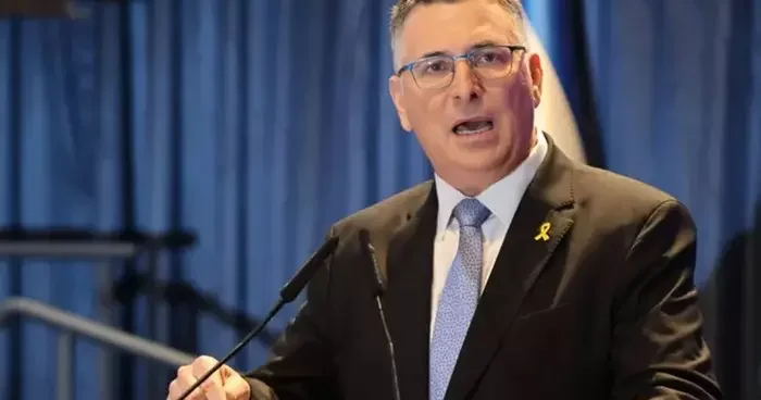 İsrail den Gazze ye saldırıları durdurmasını isteyen İngiltere ve Fransa ya tepki