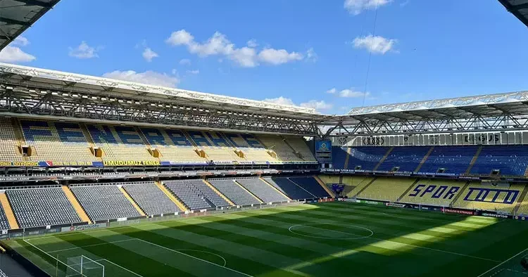 Fenerbahçe, Ülker Stadı nda tadilata başladı!
