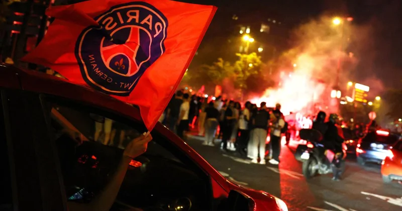 Fransa da çıkan olaylarda bir kişi öldü, 427 kişi gözaltına alındı