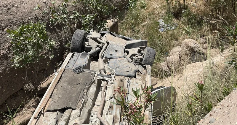Silopi’de otomobil uçuruma yuvarlandı: 1 i ağır, 4 yaralı