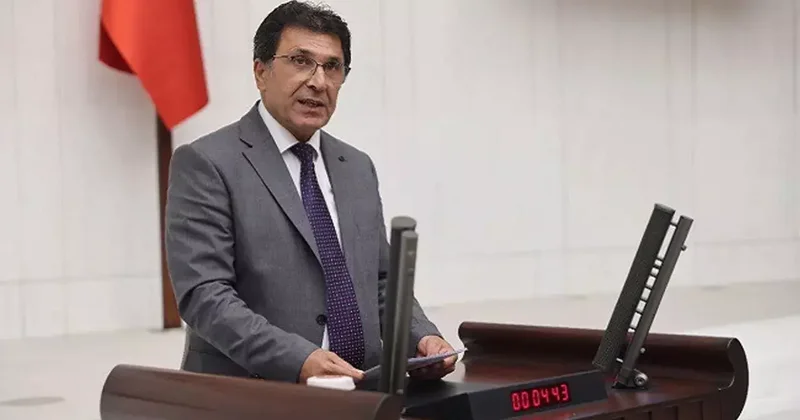 DEM Parti Milletvekili Mahmut Dindar trafik kazası geçirdi