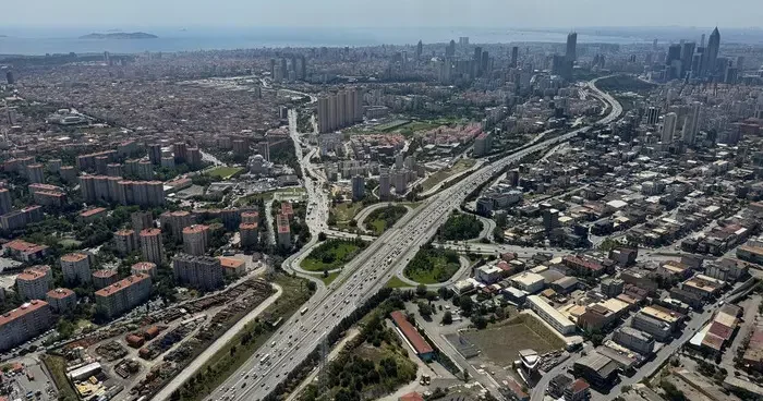İstanbul da Kurban Bayramı öncesi havadan trafik denetimi