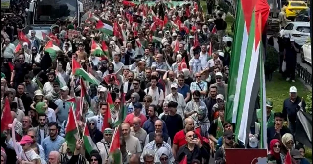 İstanbul Gazze için meydanda: Her adım Gazze ve Kudüs için VİDEO İZLE