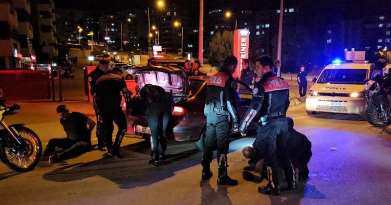 Dur ihtarına uymayıp kaçtılar, kovalamaca sonucu yakalandılar
