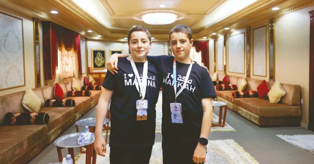 Bitlisli ikizlerin Kâbe heyecanı Aktüel Haberleri