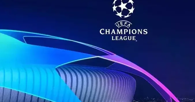 Futbolseverler, UEFA Şampiyonlar Ligi finalini Volkan Demirel ve Semih Şentürk ile birlikte izlediler