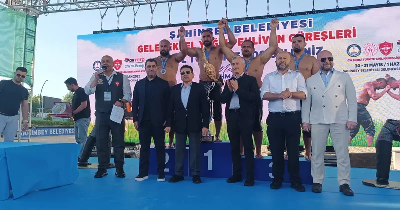 1500 pehlivan yarıştı, birinciye milyonlarca liralık altın kemer verildi