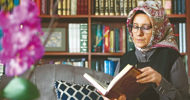 Modernleşmenin çelişkileri kadın üzerinden tartışılıyor Yeni Şafak Pazar Eki Haberleri