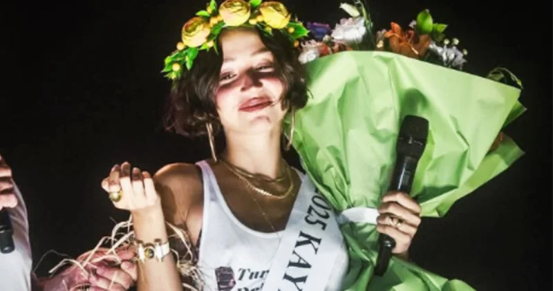 Zeynep Bastık, kayısı güzeli seçildi Magazin haberleri
