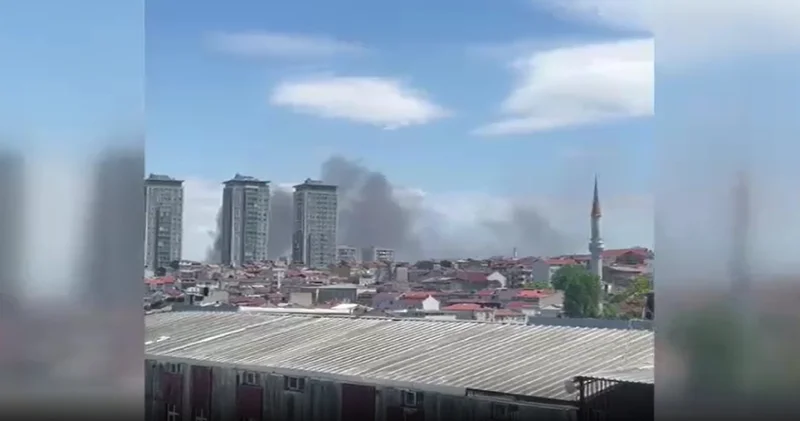Kapkara dumanı kilometrelerce uzaktan görüldü