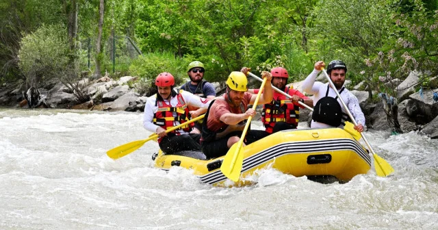 Erzurum haberleri: Maceraseverler rafting etkinliğinde bir araya geldi Erzurum Haberleri