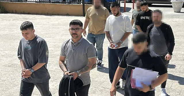 Edirne de yurt dışına kaçmaya çalışan 3 FETÖ şüphelisi ile 4 organizatör tutuklandı Edirne Haberleri