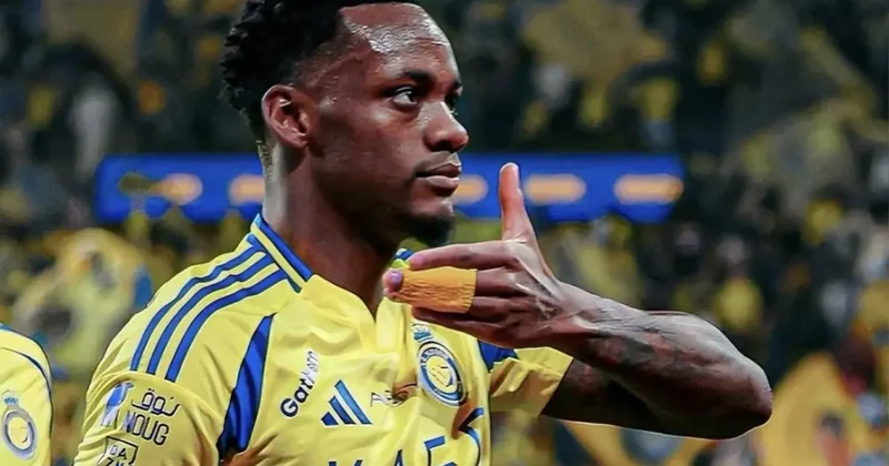 Flaş iddia! Jhon Duran Fenerbahçe için bu gece İstanbul a geliyor