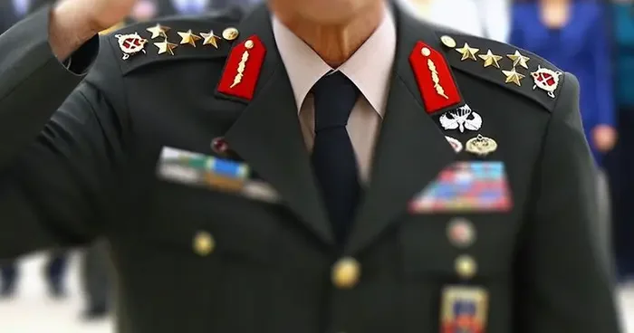 AK Parti’den kritik TSK adımı! General ve amirallerle ilgili düzenleme geliyor; Cumhurbaşkanına yetki veriliyor