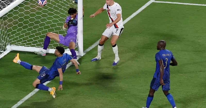 7 gollü inanılmaz maç! Al Hilal, Manchester City i devirdi