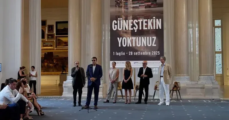 Ahmet Güneştekin’in ‘Yoktunuz’ sergisi İtalya’da ziyarete açıldı