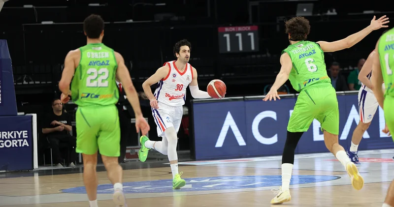 Bahçeşehir Koleji, milli basketbolcu Furkan Korkmaz la yollarını ayırdı