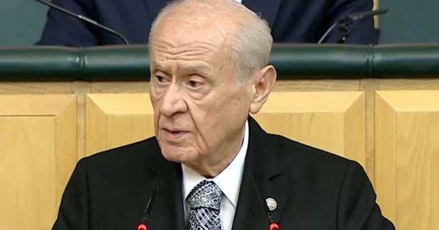 Devlet Bahçeli dublör kullanıyor diyenler için sert konuştu: Kabak kafalar özürlü beyinler şarlatanlar... VİDEO İZLE