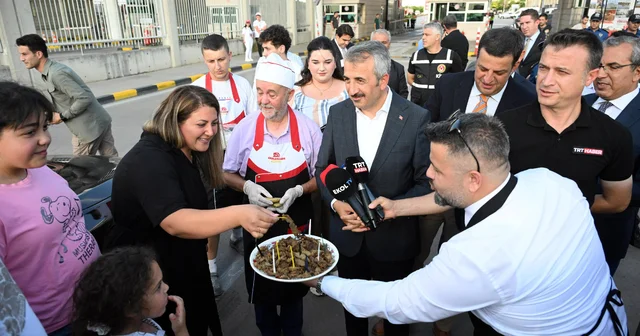 Gurbetçiler, Kapıkule de yöresel lezzetlerle karşılandı Edirne Haberleri