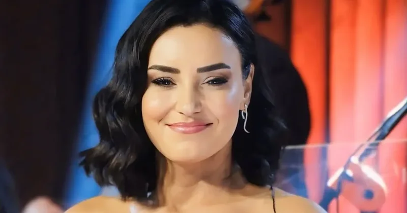Sahnede fenalaşmıştı... Ünlü sanatçıdan sağlık durumu ile ilgili açıklama Sözcü Gazetesi