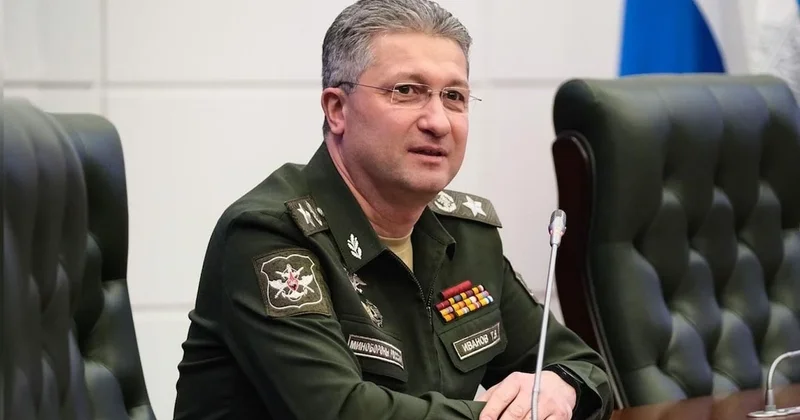 Eski Bakan Yardımcısı dolandırıcılıktan 13 yıl hapis cezası aldı Sözcü Gazetesi