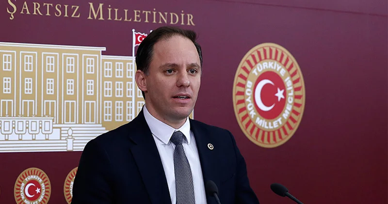 CHP li Yavuzyılmaz: İBB nin AKP döneminde aldığı bir helikopter kayıp, diğeri ucuza satıldı