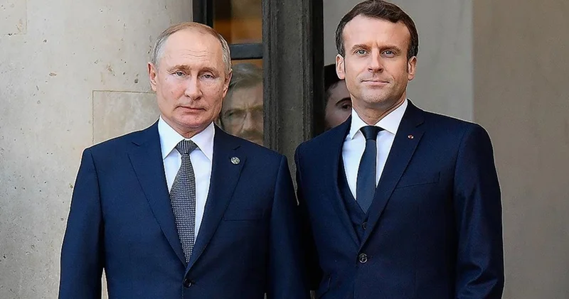 3 yıl sonra bir ilk: Putin ile Macron görüştü