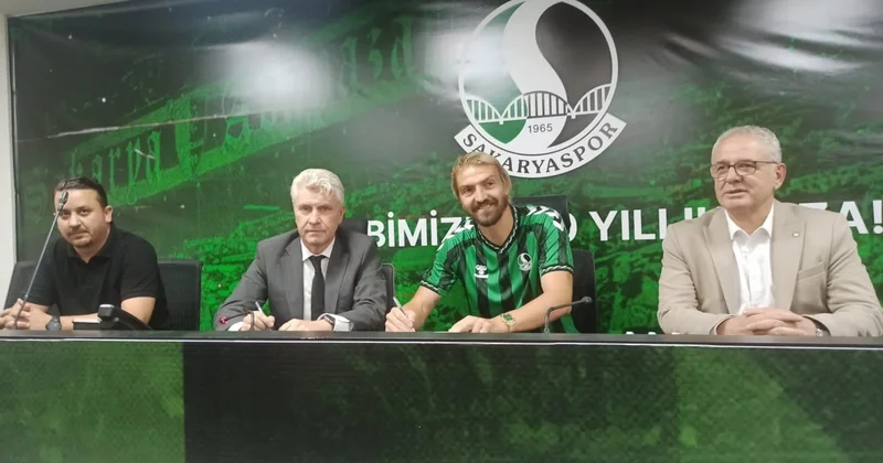 Caner Erkin den sürpriz imza Sözcü Gazetesi