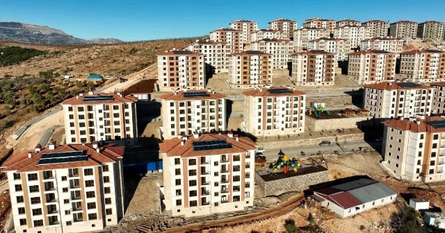Kahramanmaraş ve 10 ilde deprem konutları hak sahiplerine teslim ediliyor: 45 günlük yasal süre başladı Kahramanmaraş Haberleri
