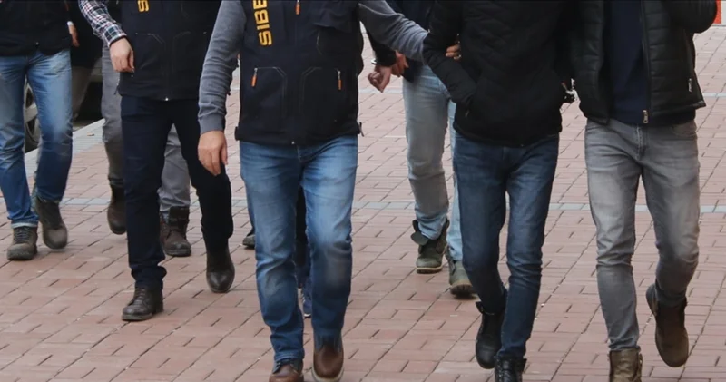 Afyonkarahisar da yasa dışı bahis operasyonu: 8 gözaltı