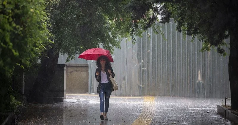 Bu 15 şehirde yaşayanlar dikkat! Meteoroloji 5 Temmuz Cumartesi günü gök gürültülü sağanak yağış için uyardı!