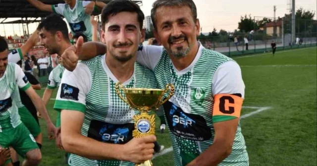 Şampiyon oldu futbolu bıraktı Futbol Haberleri