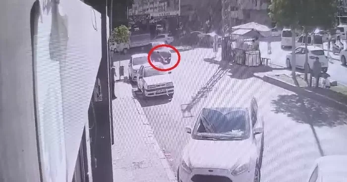 Otomobilin çarptığı bisikletteki Ali kurtarılamadı