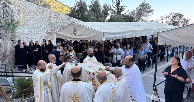 Antakya da Saint Pierre Kilisesi’nde, Aziz Petrus ve Pavlus Bayramı kutlandı Agos