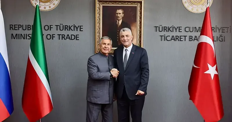 Bakan Bolat, Tataristan Reisi Minnihanov ile görüştü