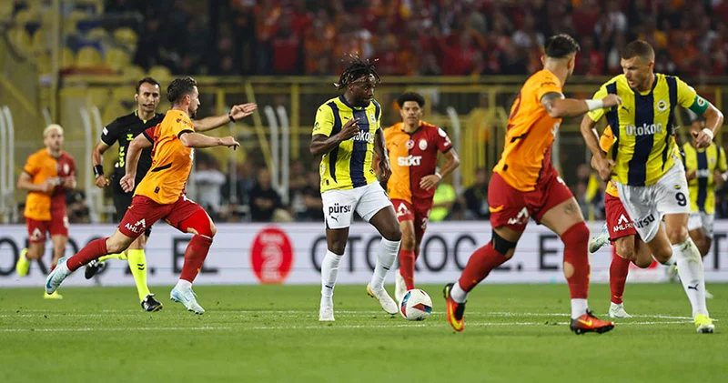 Galatasaray Fenerbahçe ye yardım etti: Mesut Özil olay oldu