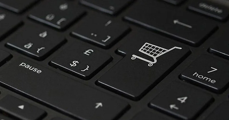 Yılın ilk yarısında e ticaret hacmi 2 trilyon lirayı aştı