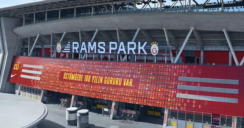 Bitti denilen transfer iptal oldu! Galatasaray a yıldız futbolcudan kötü haber