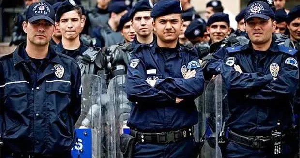 Polis akademisi 2 Bin 500 öğrenci alacak! İşte başvuru tarihi ve şartları