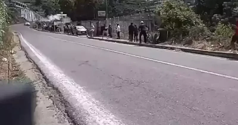 Ralli yarışında araç seyircilerin arasına girdi: 2 ölü, 18 yaralı
