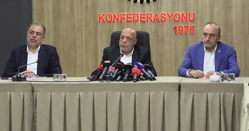 HAK İŞ Başkanı Arslan: Masada kalmanın kıymetli olduğunun altını çizmemiz gerekiyor