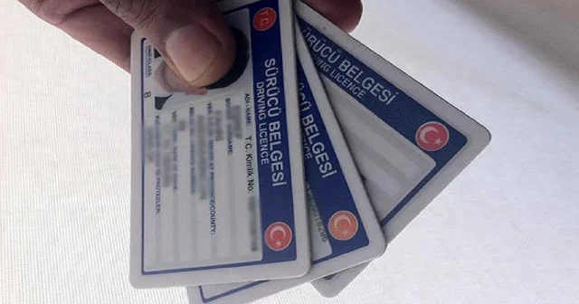 Sürücü belgesi yenilemesi 31 Ekim e uzatıldı Yerel Gündem Haberleri