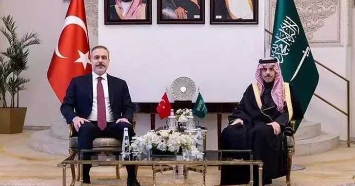 Bakan Fidan dan peş peşe önemli görüşmeler