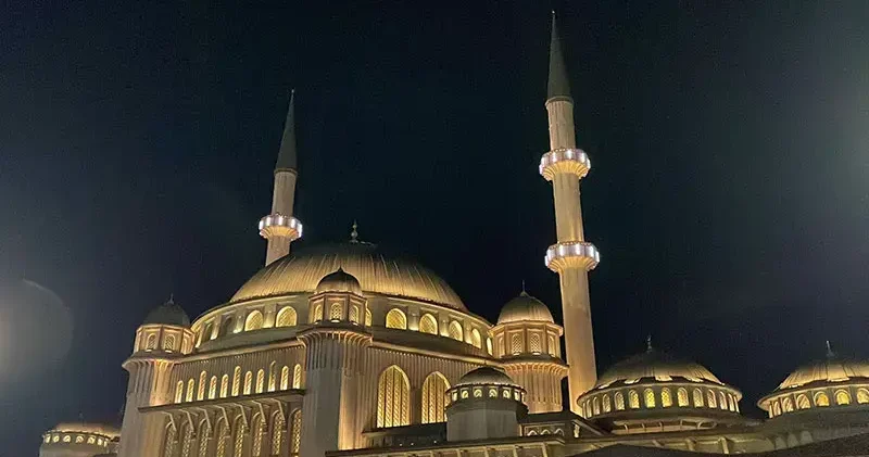 Camilerde orman yangınlarından korunmak için dua edildi