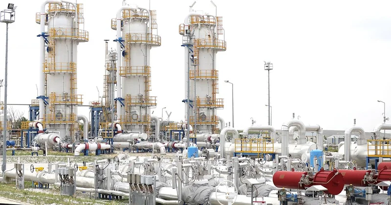 Türkiye den Suriye ye doğal gaz akışıyla ülkenin günlük elektrik arzı 10 saate çıkacak