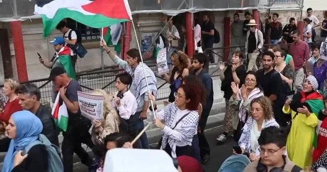 Fransa dan İsrail in Gazze de uyguladığı soykırıma karşı protesto VİDEO İZLE