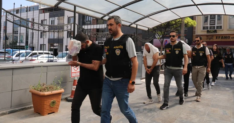 Dublör kullanarak 10 milyon TL dolandıran 5 şüpheli tutuklandı