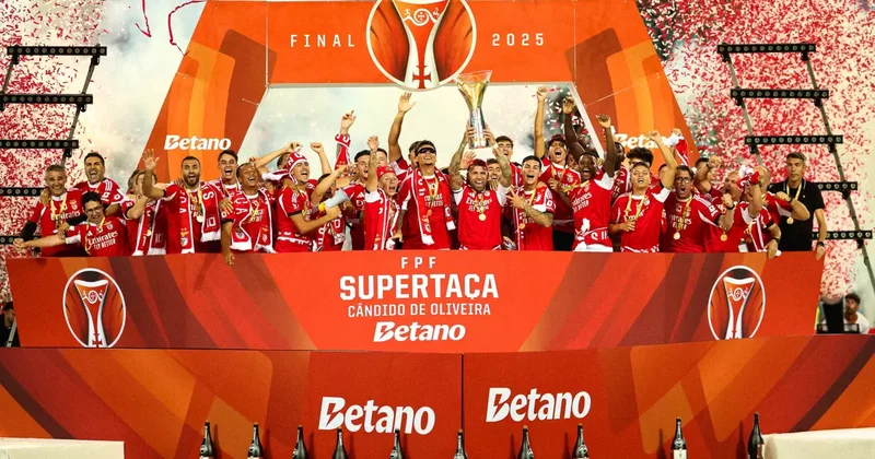 Portekiz Süper Kupası nda şampiyon Benfica!
