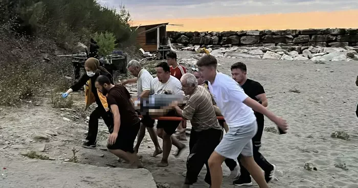 Sinop ta kayalıktan denize düşen kişi hayatını kaybetti
