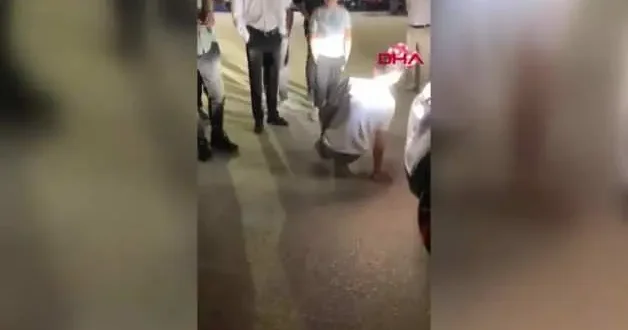 Düğün sonrasında damada işkence gibi eğlence!